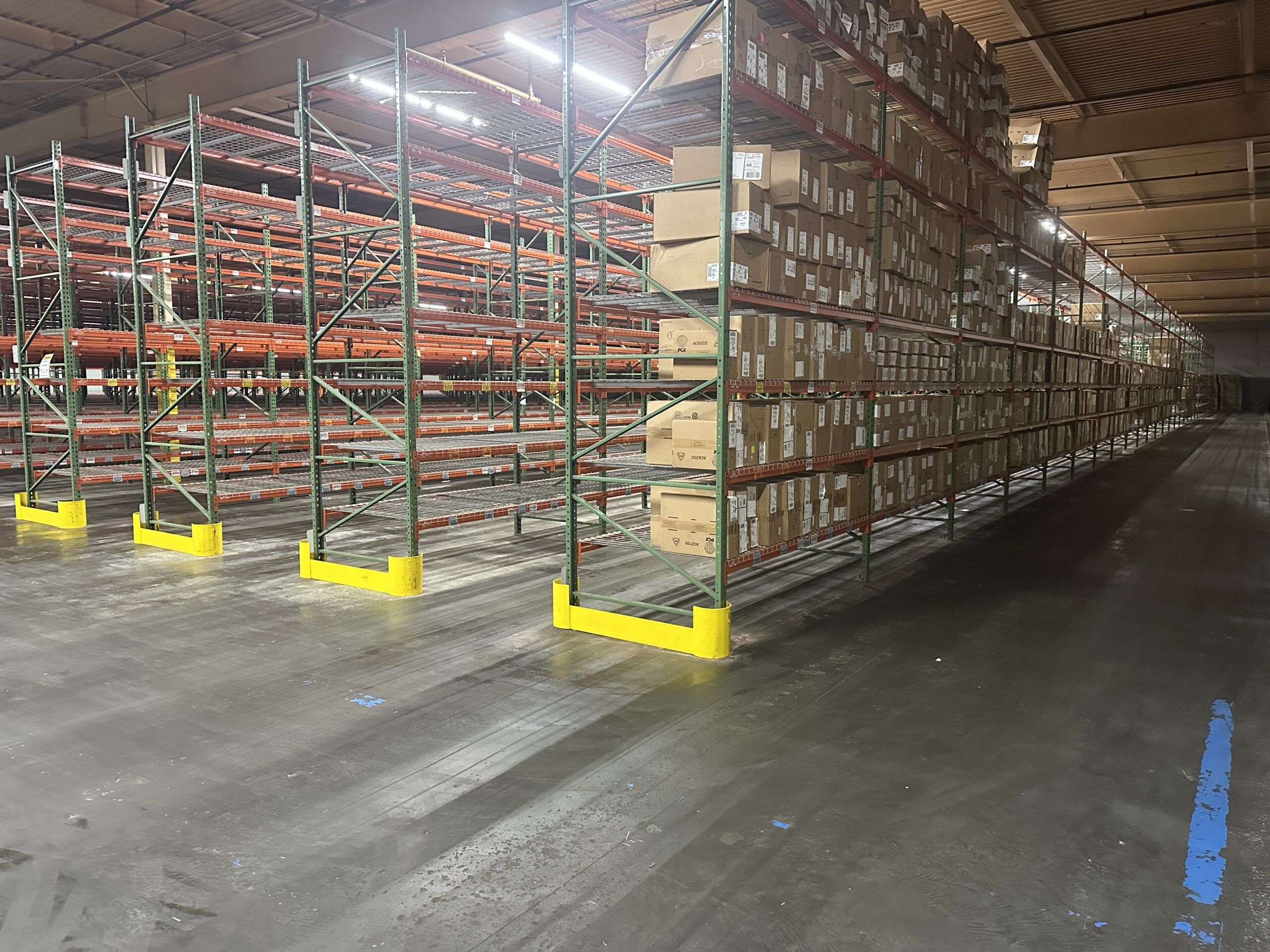 Used Husky Teardrop Pallet Racks