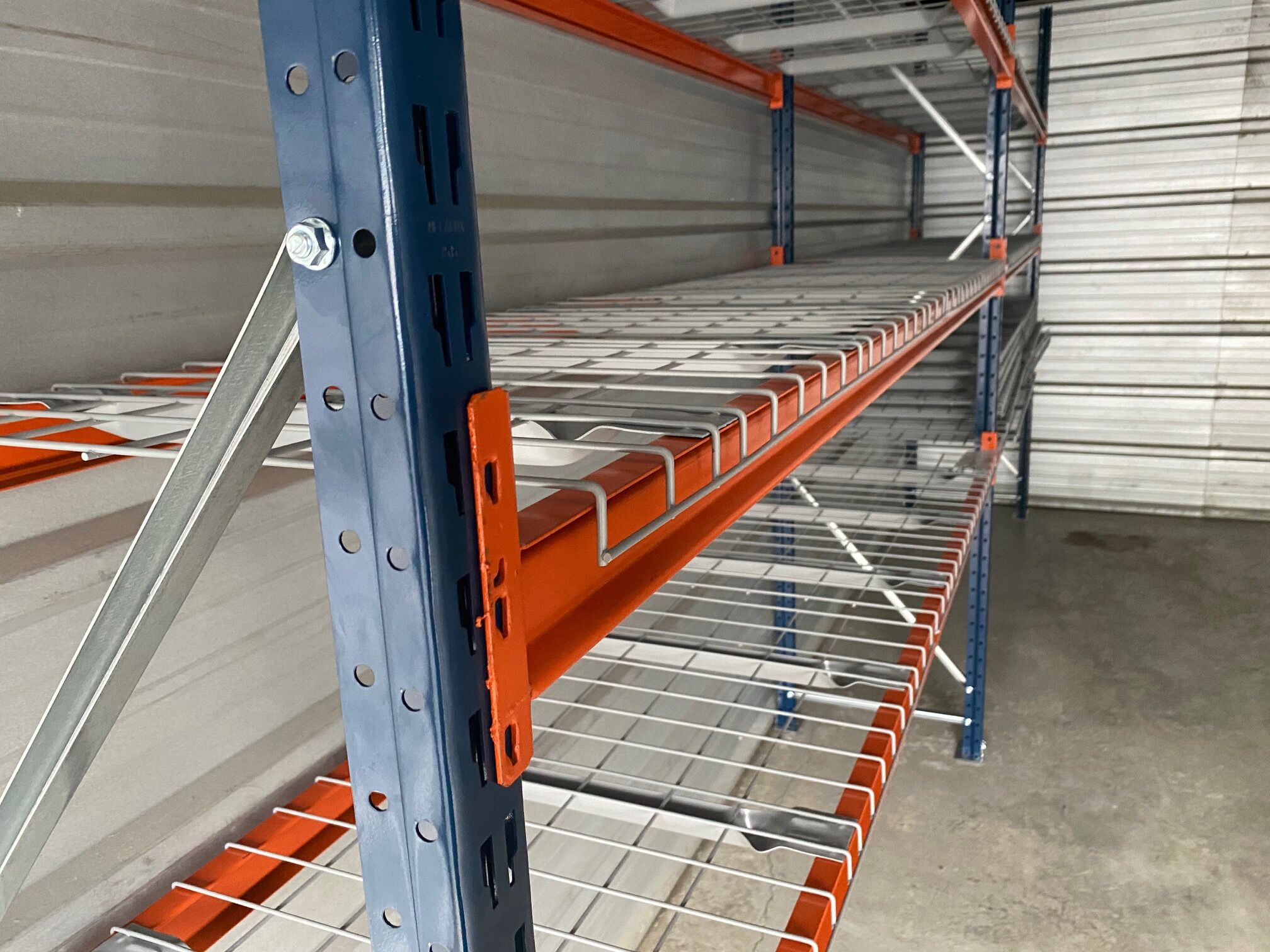 Wide span shelving, Mecalux pallet racking, light duty, Bulk Racking