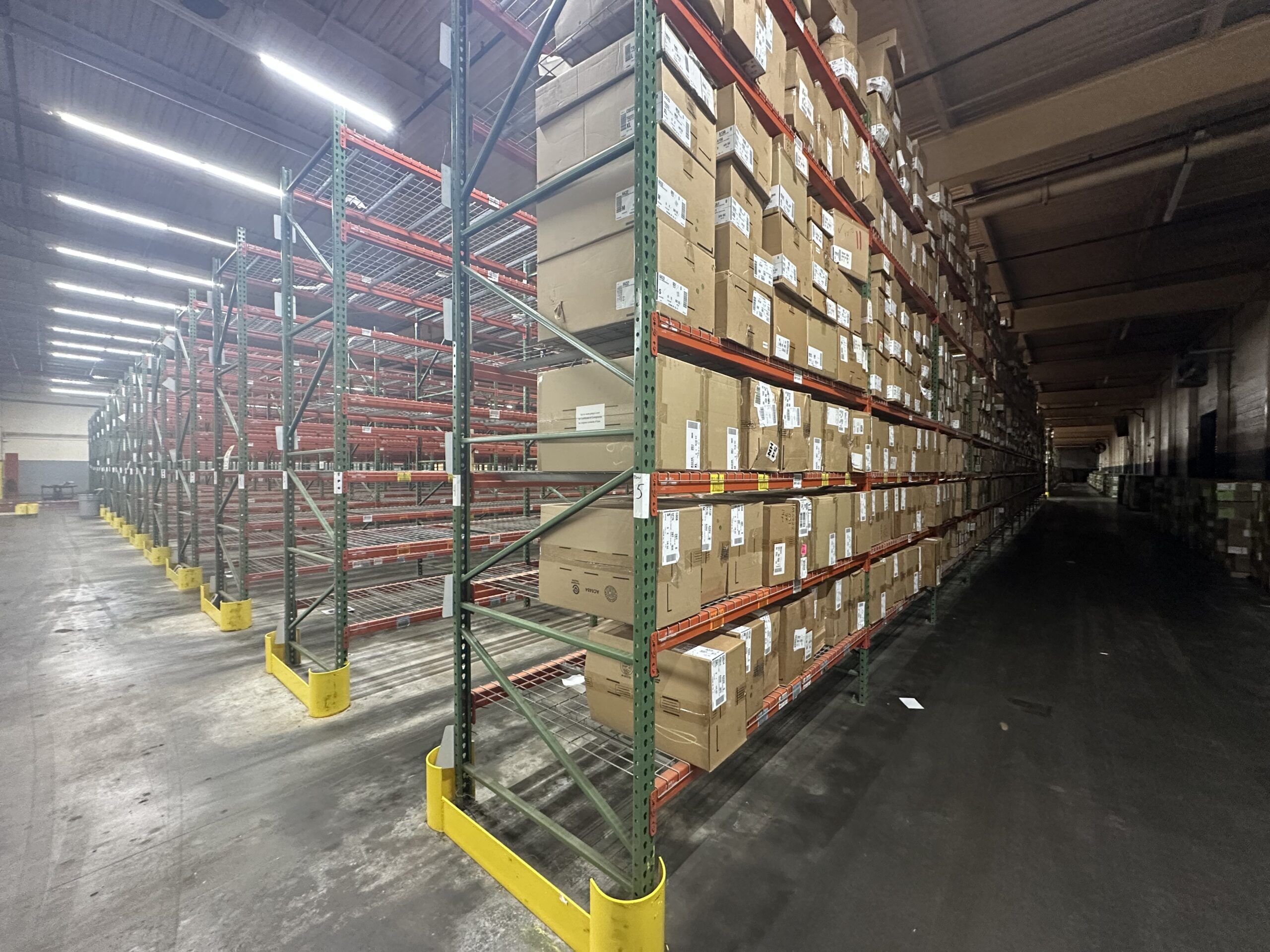 IU18480168 Used Husky Teardrop Uprights, Used warehouse pallet racking from Pallet Rack World