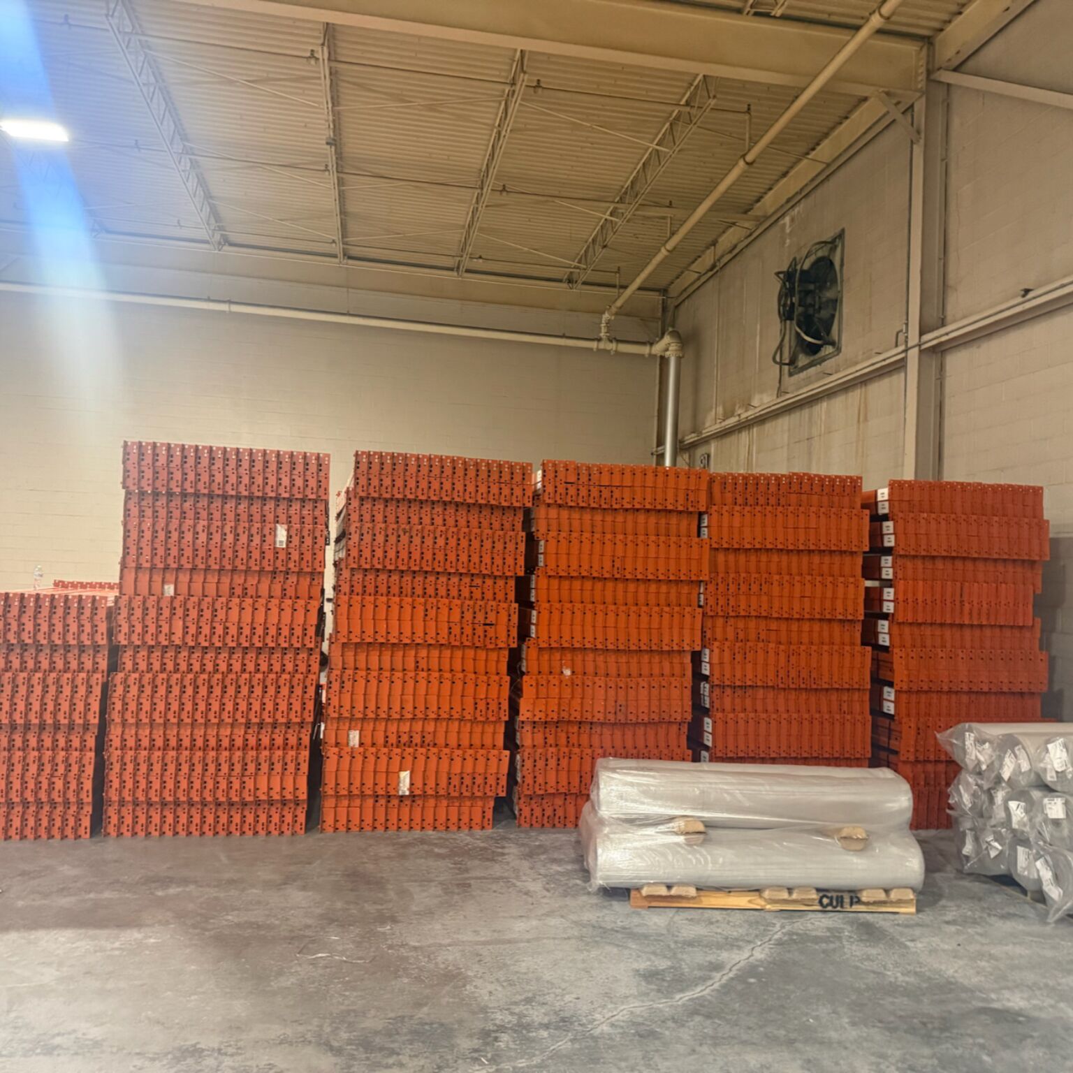 Interlake Mecalux used pallet racking